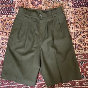 100% Wool 1980s Lined Olive Green Bermuda Shorts Poetcore Perfection Designer